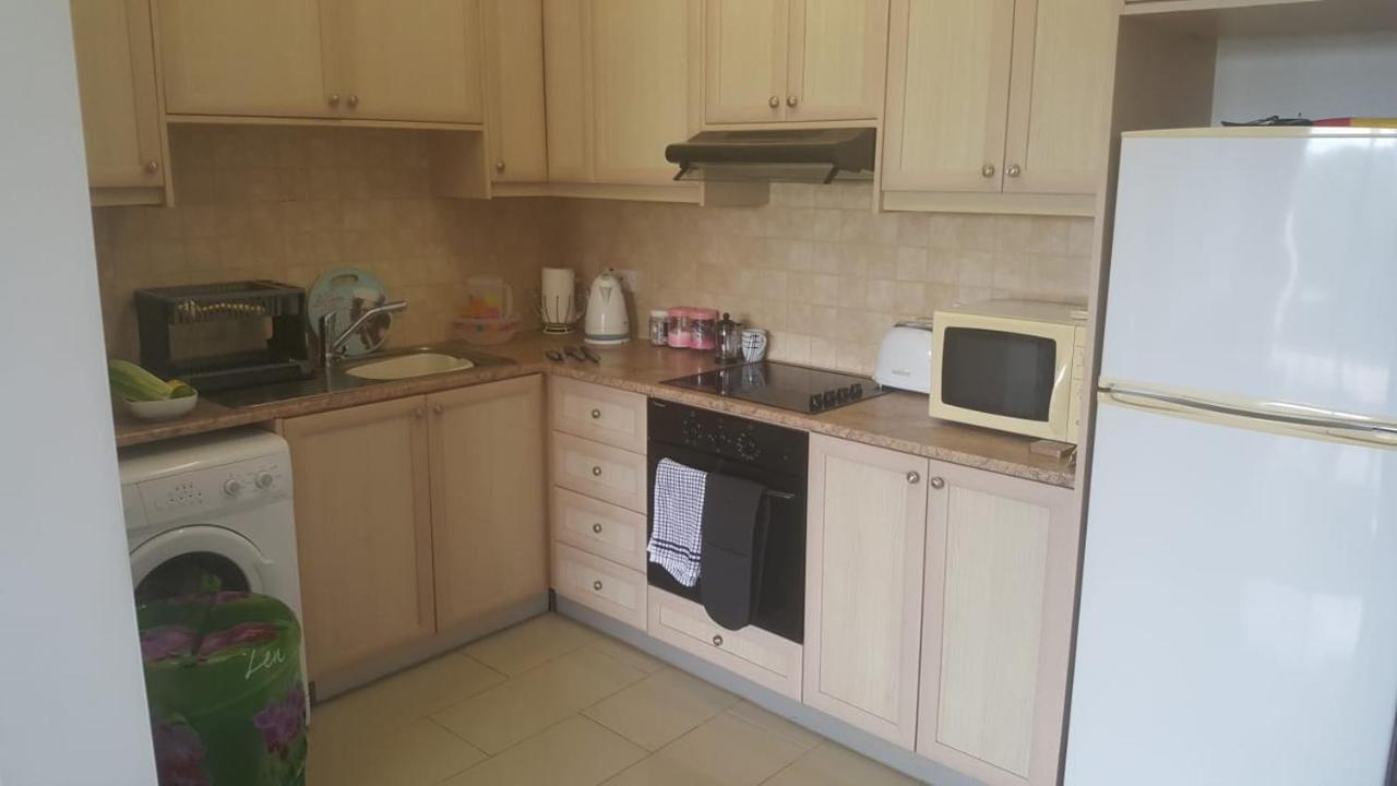 Apartment Oasis Полис Экстерьер фото